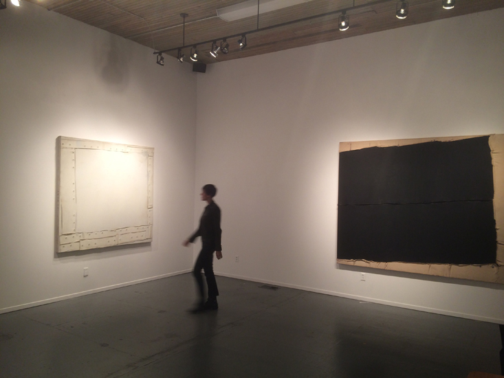 installation view of the exhibition "Black Rubber Sheet" at beta pictoris gallery